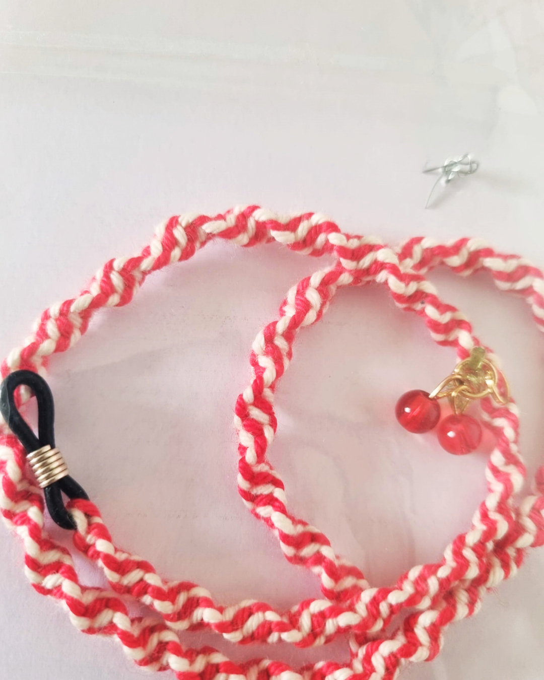 Fita de Suporte de Óculos com Charms 80cm