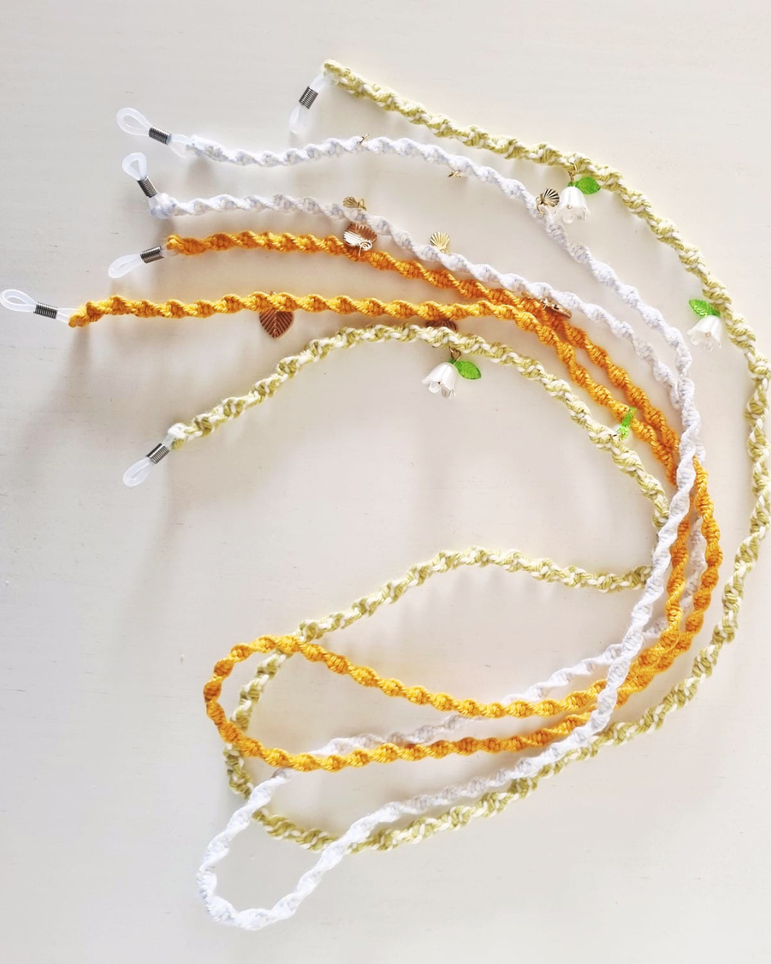 Fita de Suporte de Óculos com Charms 80cm