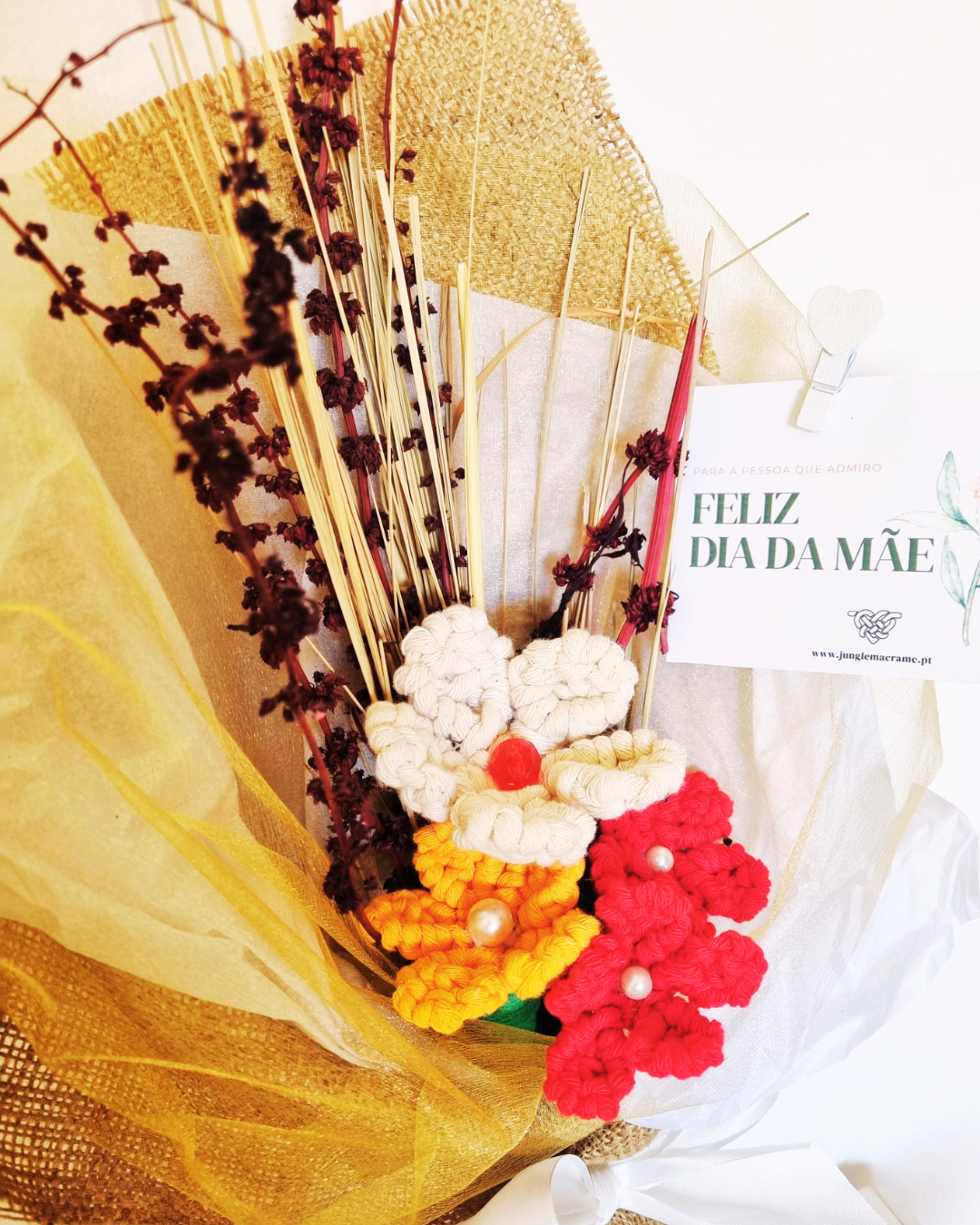 Ramo de Flores Dia da Mãe em Macramé