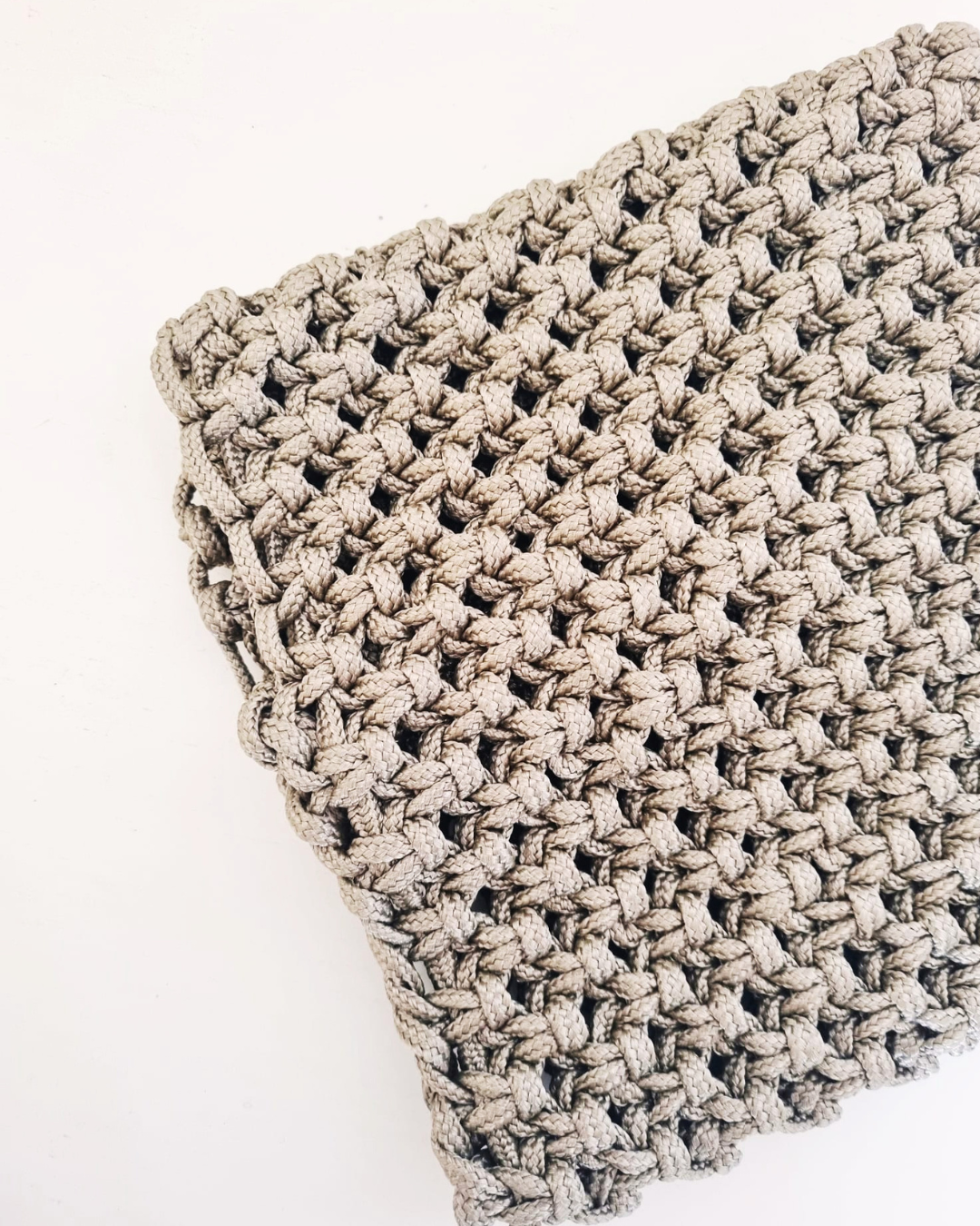 Clutch em fio náutico - detalhe da textura