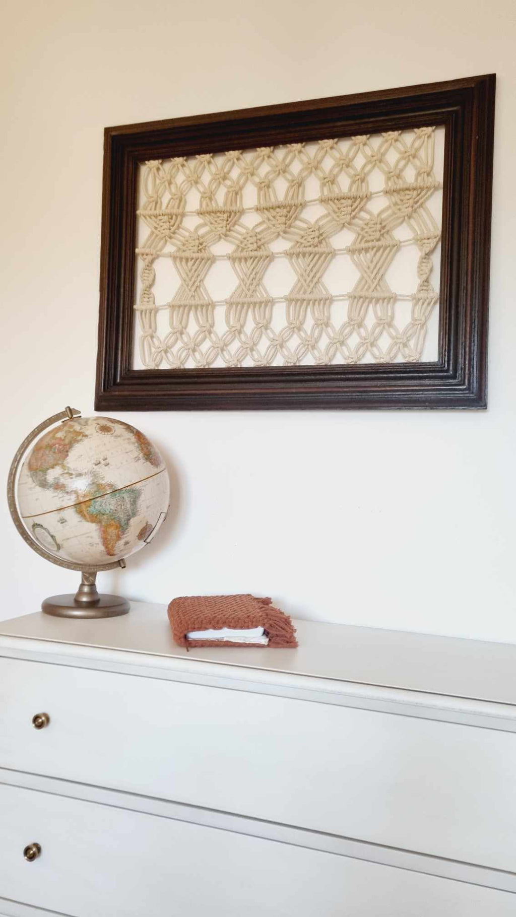 Quadro Vintage Mogno com Algodão Entrançado Artesanal