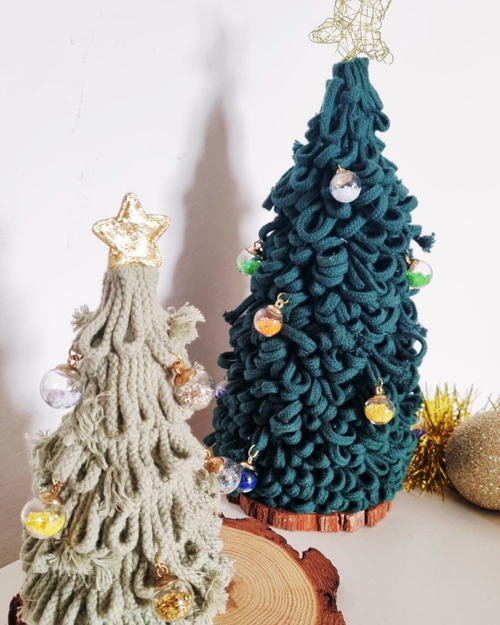 Árvore de Natal em Macramé 30 cm