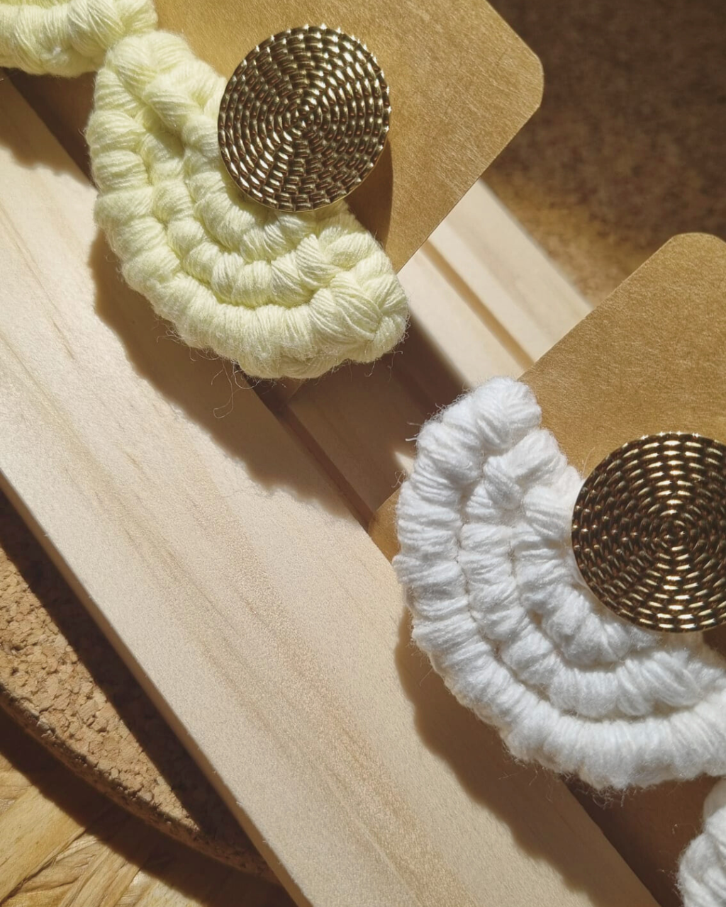 Brincos em Modelo Mandala