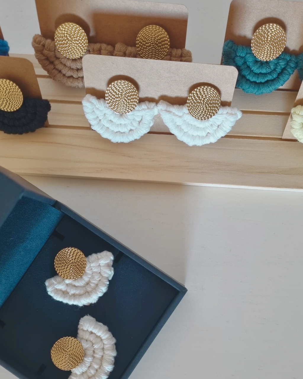 Brincos em Modelo Mandala