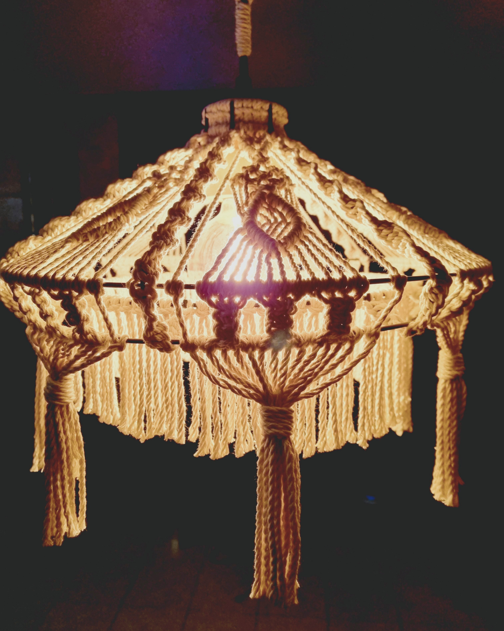 Candeeiro de Tecto em Macramé