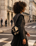 Bolsa Búzio Black Pearl com Charms Marinhos